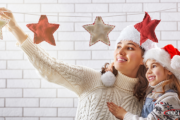Christmas Decorating tips and tricks featured